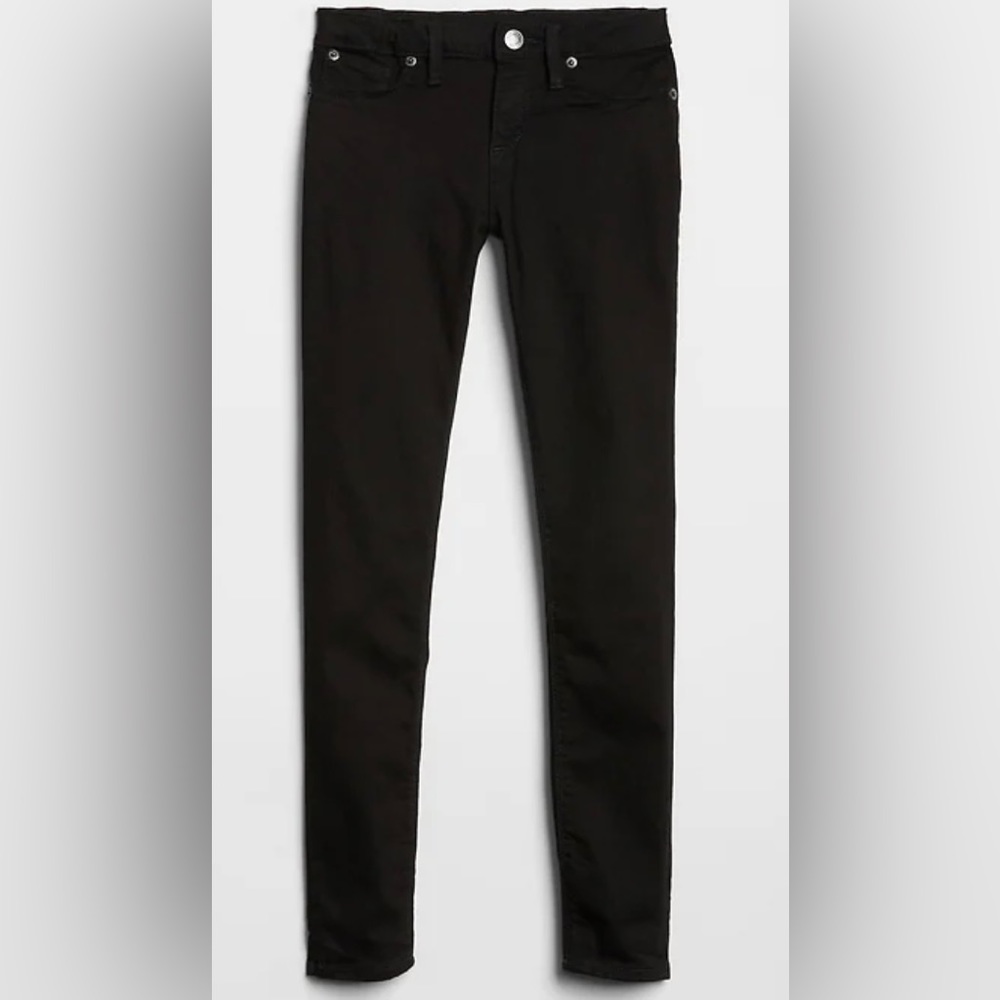 BRAND NEW never worn